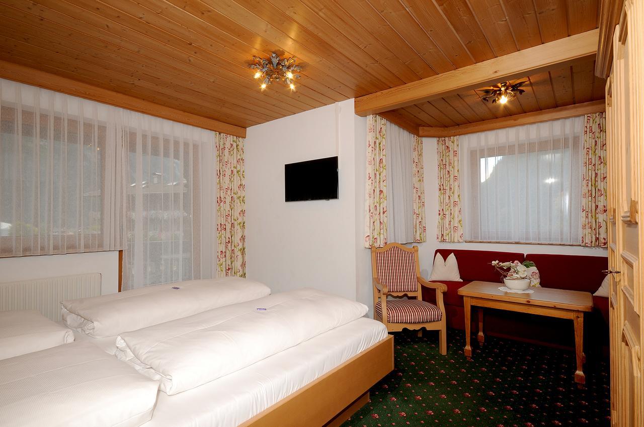 Hotel Garni Erler Mayrhofen Exterior foto